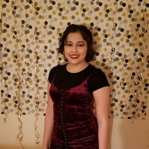 Meet your Posher, Rebeca